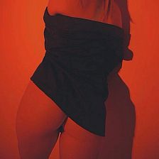 Khloya (@khloya-ms) – master erotic massage in Studio 83